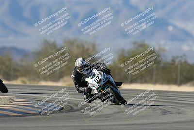 media/Dec-07-2025-CVMA (Sun) [[3e7d2de5dc]]/Race 12- Formula 40 MW and LW/